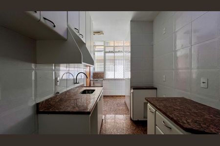 Apartamento à venda com 120m², 4 quartos e 1 vagaCozinha