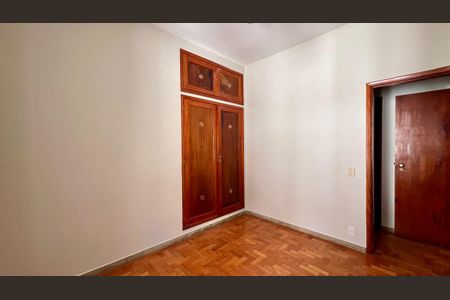 Apartamento à venda com 120m², 4 quartos e 1 vagaSala