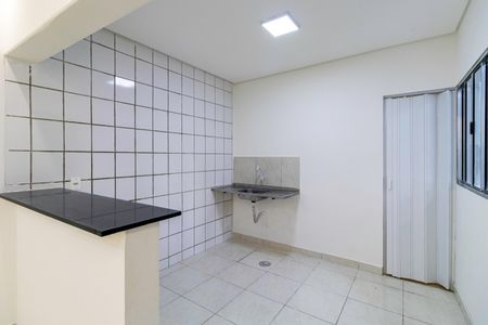 Casa para alugar com 60m², 2 quartos e sem vaga Casa para alugar com 60m², 2 quartos e sem vagaCozinha