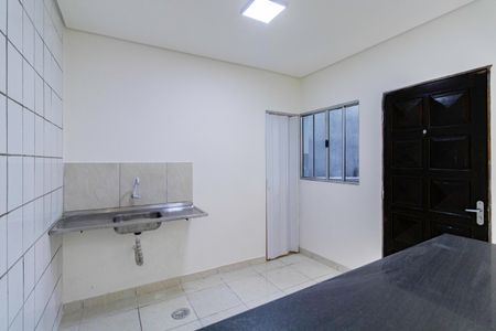 Casa para alugar com 60m², 2 quartos e sem vaga Casa para alugar com 60m², 2 quartos e sem vagaCozinha