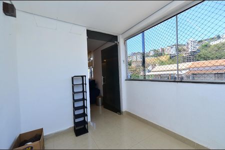 Varanda da Sala de apartamento para alugar com 4 quartos, 110m² em São Lucas, Belo Horizonte