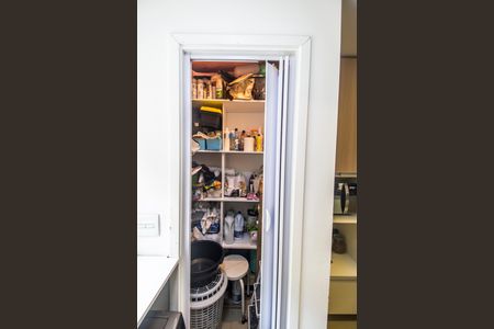 Apartamento à venda com 107m², 3 quartos e 2 vagasDespensa