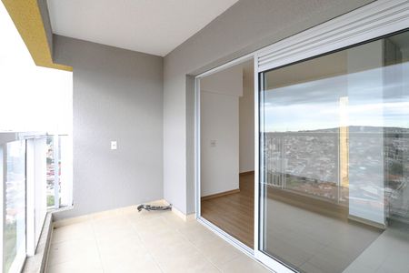 Apartamento para alugar com 55m², 2 quartos e 1 vagaSacada