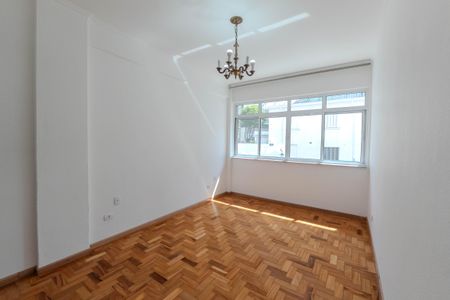 Apartamento à venda com 70m², 2 quartos e 1 vagaSala