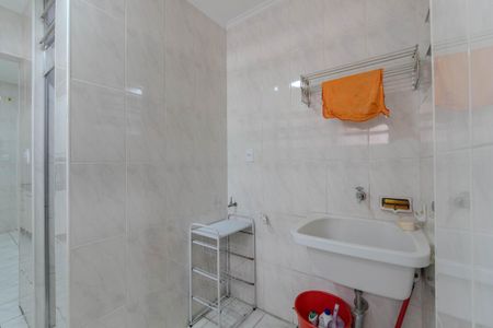 Apartamento à venda com 70m², 2 quartos e 1 vagaÁrea de Serviço