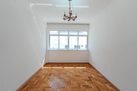 Apartamento à venda com 70m², 2 quartos e 1 vagaSala