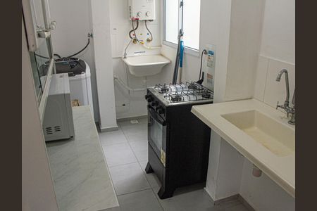 Cozinha de apartamento para alugar com 2 quartos, 45m² em Guaratiba, Rio de Janeiro