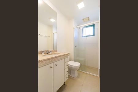 Apartamento para alugar com 101m², 3 quartos e 2 vagas Apartamento para alugar com 101m², 3 quartos e 2 vagasBanheiro Social
