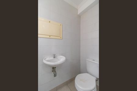Apartamento para alugar com 101m², 3 quartos e 2 vagas Apartamento para alugar com 101m², 3 quartos e 2 vagasBanheiro de Serviço