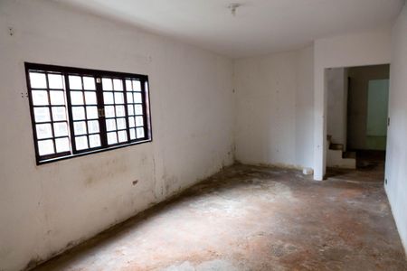 Casa para alugar com 7 quartos, 165m² em Jardim Celeste, São Paulo