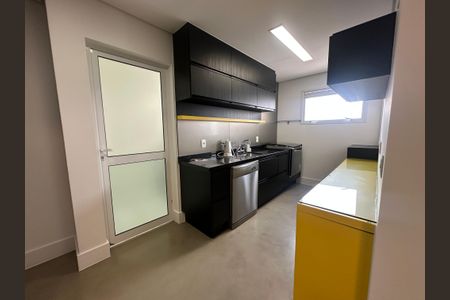 Apartamento para alugar com 107m², 3 quartos e 2 vagas Apartamento para alugar com 107m², 3 quartos e 2 vagasCozinha
