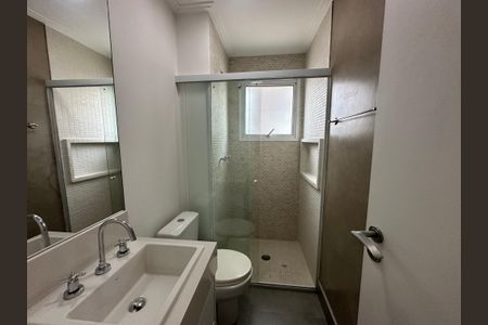 Apartamento para alugar com 107m², 3 quartos e 2 vagas Apartamento para alugar com 107m², 3 quartos e 2 vagasBanheiro da Suíte 1