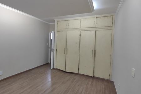 Quarto 1 de casa para alugar com 3 quartos, 180m² em Santa Paula, São Caetano do Sul