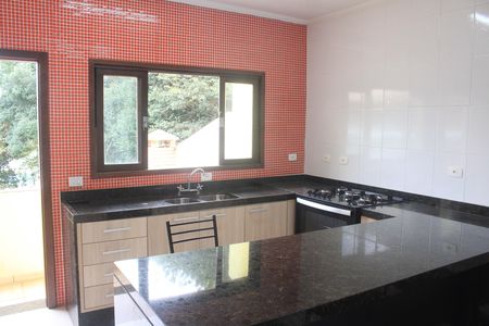 Casa à venda com 490m², 4 quartos e 6 vagasCozinha