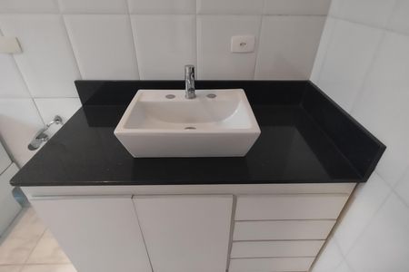 Casa à venda com 490m², 4 quartos e 6 vagas Casa à venda com 490m², 4 quartos e 6 vagasBanheiro da Suíte 2