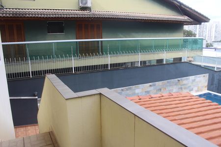 Casa à venda com 490m², 4 quartos e 6 vagasÁrea de Serviço