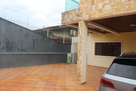 Casa à venda com 490m², 4 quartos e 6 vagasGaragem