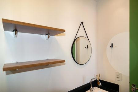 Apartamento para alugar com 26m², 1 quarto e sem vaga Apartamento para alugar com 26m², 1 quarto e sem vagaBanheiro social