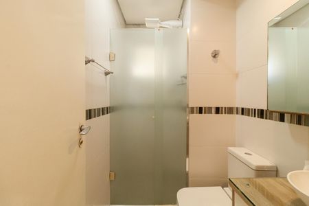 Banheiro de apartamento para alugar com 3 quartos, 62m² em Vila Guilherme, São Paulo