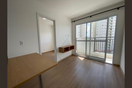 Apartamento para alugar com 39m², 2 quartos e 1 vagaSala