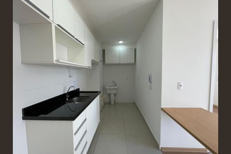 Apartamento para alugar com 39m², 2 quartos e 1 vagaCozinha e Área de Serviço