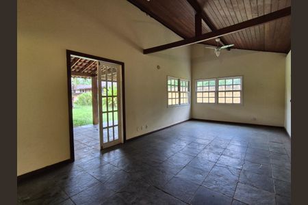 Sala de casa para alugar com 3 quartos, 200m² em Vargem Grande, Rio de Janeiro