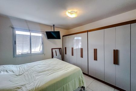 Apartamento à venda com 77m², 3 quartos e 1 vaga Suíte