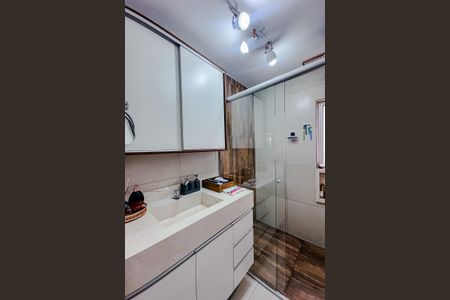 Apartamento à venda com 77m², 3 quartos e 1 vagaBanheiro da Suíte
