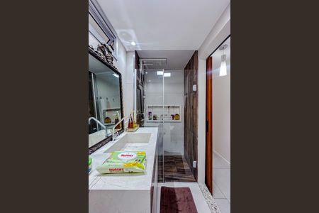 Apartamento à venda com 77m², 3 quartos e 1 vagaBanheiro