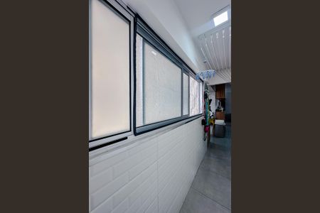 Apartamento à venda com 77m², 3 quartos e 1 vagaÁrea de Serviço