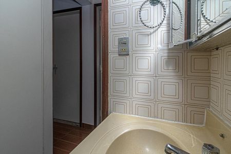 Apartamento à venda com 72m², 3 quartos e 1 vagaBanheiro Social 2