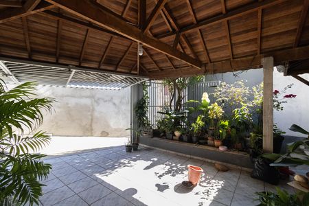 Garagem de casa à venda com 3 quartos, 204m² em Jardim Belem, São Paulo