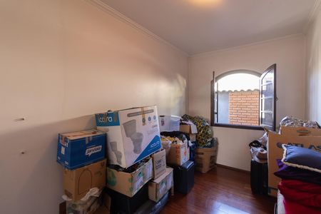 Casa à venda com 204m², 3 quartos e 2 vagasQuarto 2