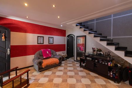 Casa à venda com 204m², 3 quartos e 2 vagasSala