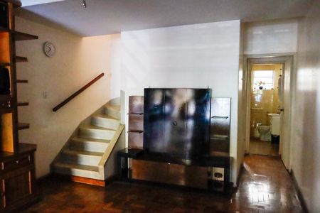 Casa à venda com 117m², 2 quartos e 1 vagaSala