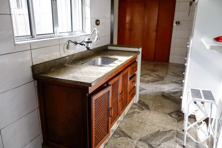 Casa à venda com 117m², 2 quartos e 1 vagaCozinha