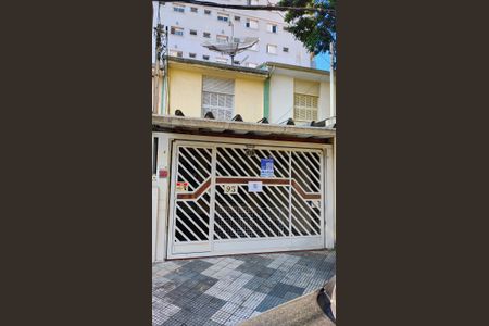 Casa à venda com 117m², 2 quartos e 1 vagaFachada