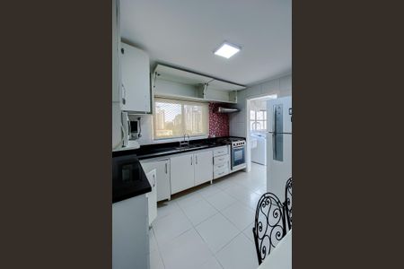 Apartamento para alugar com 110m², 3 quartos e 1 vaga Apartamento para alugar com 110m², 3 quartos e 1 vagaCozinha