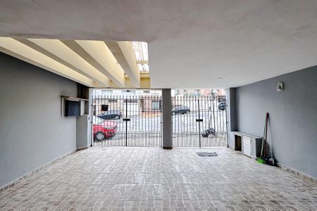 Casa à venda com 227m², 6 quartos e 2 vagasGaragem