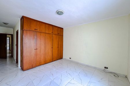 Casa à venda com 227m², 6 quartos e 2 vagasQuarto 3 - Suíte