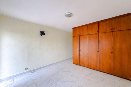 Casa à venda com 227m², 6 quartos e 2 vagasQuarto 3 - Suíte