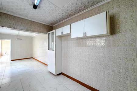 Casa à venda com 227m², 6 quartos e 2 vagasCozinha