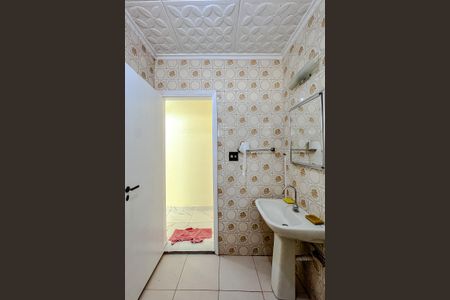 Casa à venda com 227m², 6 quartos e 2 vagasBanheiro