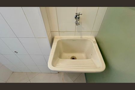 Apartamento à venda com 47m², 1 quarto e 1 vagaÁrea de Serviço