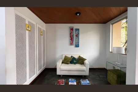 Apartamento à venda com 47m², 1 quarto e 1 vagaHall de entrada