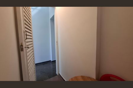 Casa à venda com 194m², 4 quartos e 2 vagas Casa à venda com 194m², 4 quartos e 2 vagasDespensa