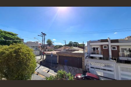 Casa à venda com 194m², 4 quartos e 2 vagas Casa à venda com 194m², 4 quartos e 2 vagasVista Banheiro Quarto 1 suíte