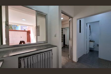 Casa à venda com 194m², 4 quartos e 2 vagas Casa à venda com 194m², 4 quartos e 2 vagasÁrea de Serviço