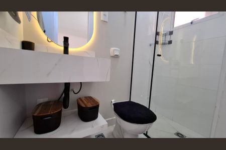 Casa à venda com 194m², 4 quartos e 2 vagas Casa à venda com 194m², 4 quartos e 2 vagasBanheiro Quarto 3 suíte