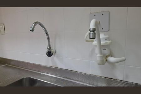 Casa à venda com 194m², 4 quartos e 2 vagas Casa à venda com 194m², 4 quartos e 2 vagasCozinha